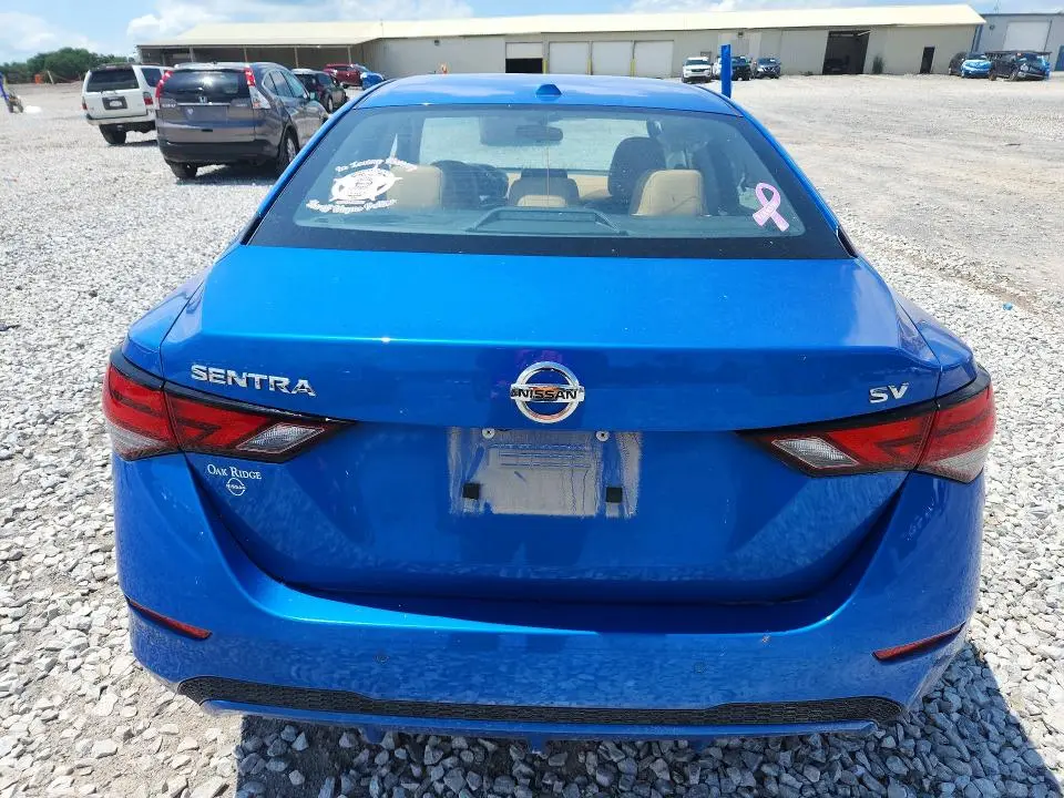 2022 NISSAN SENTRA SV  