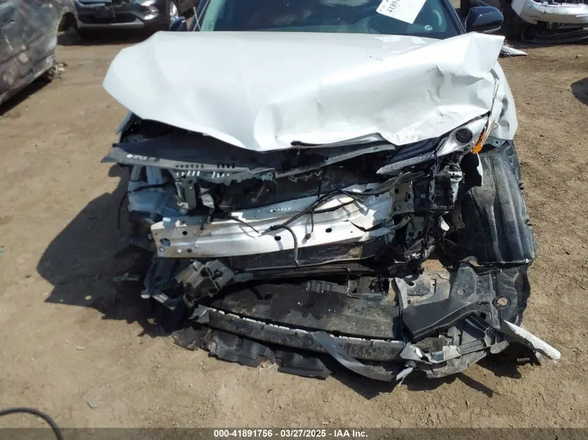 2022 TOYOTA CAMRY XSE V6