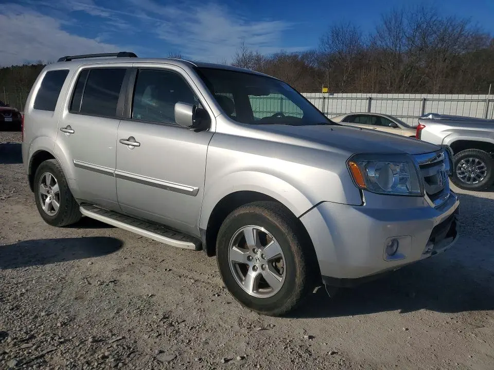 2011 HONDA PILOT EXL  