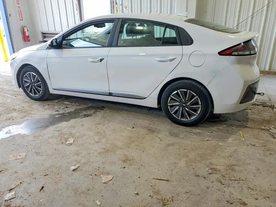 2021 HYUNDAI IONIQ SE  