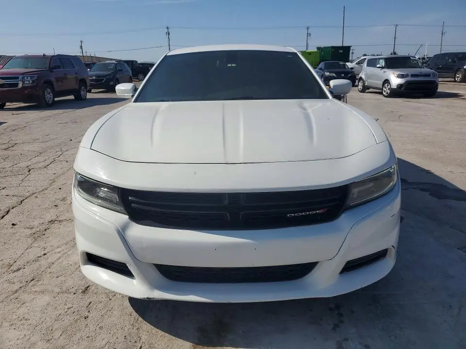 2019 DODGE CHARGER SXT  