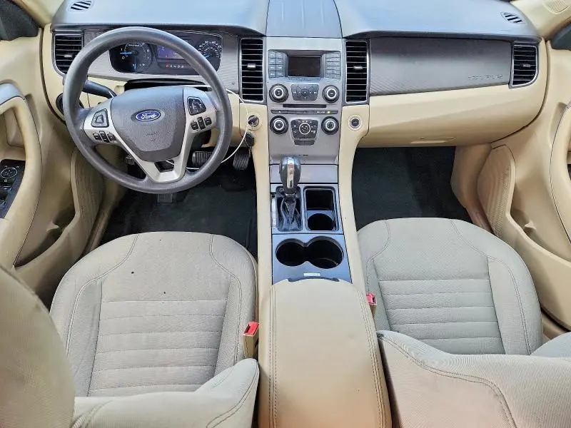 2015 FORD TAURUS SE  