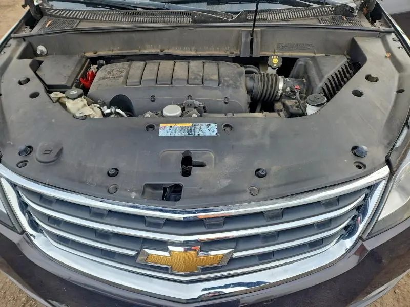 2017 CHEVROLET TRAVERSE LT  