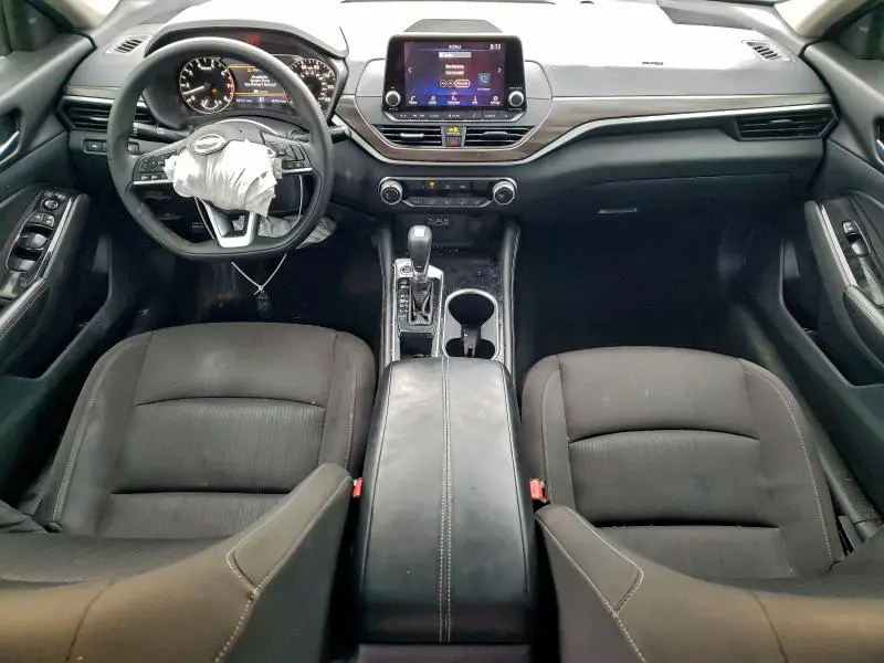 2023 NISSAN ALTIMA SV  