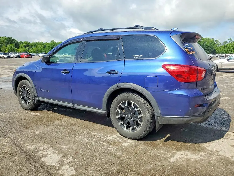 2020 NISSAN PATHFINDER SL  