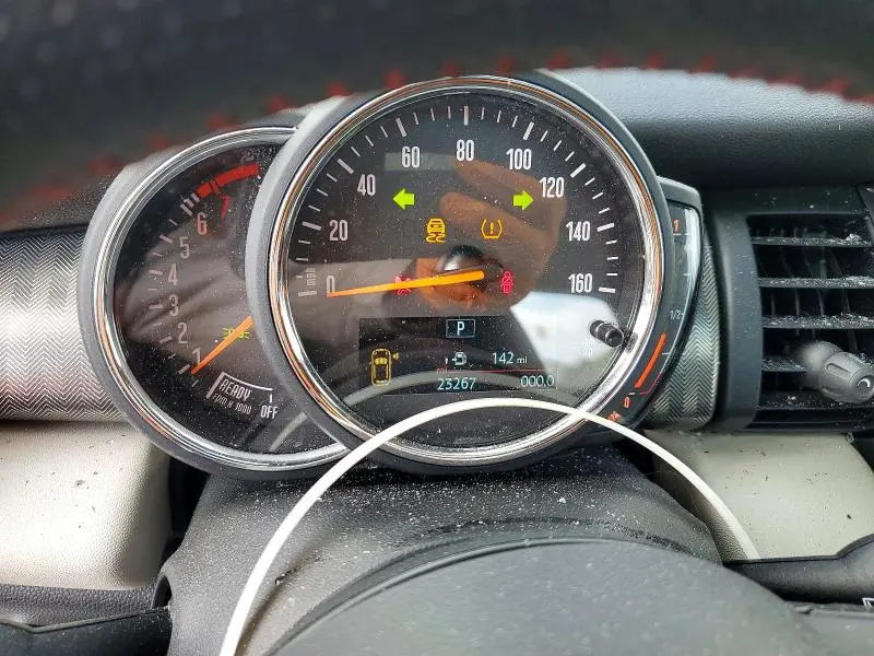 2019 MINI COOPER S  
