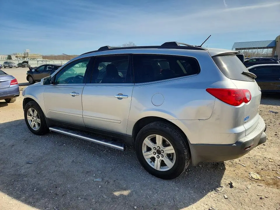 2012 CHEVROLET TRAVERSE LT  