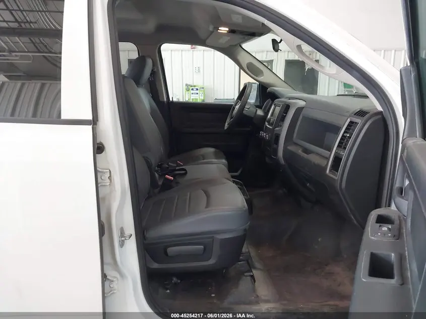 2018 RAM 1500 TRADESMAN  4X4 5'7 BOX