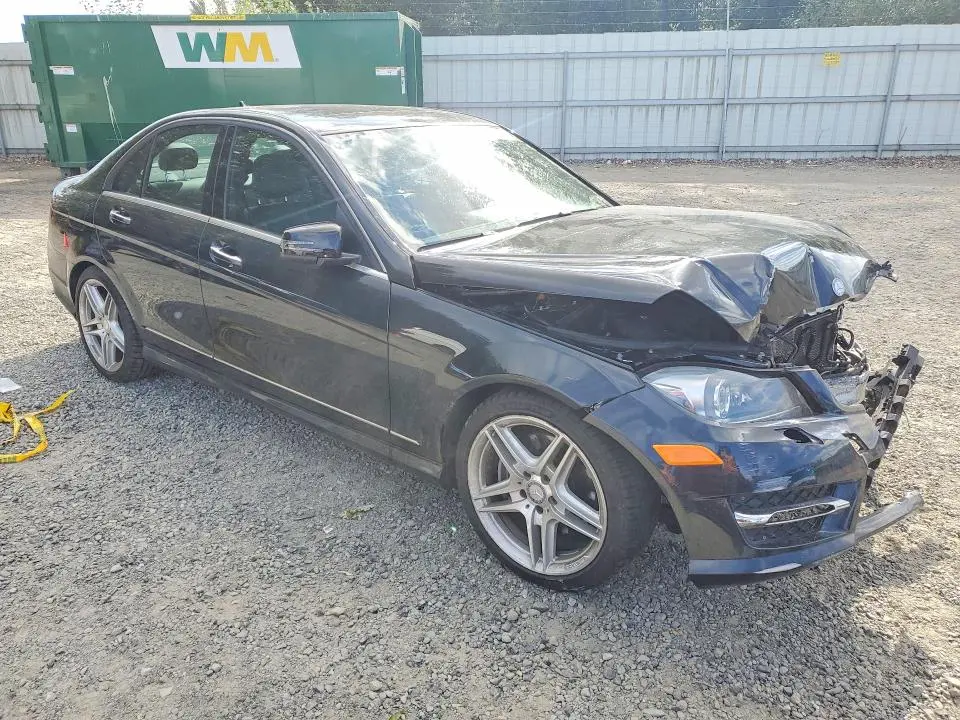 2013 MERCEDES-BENZ C 300 4MATIC  