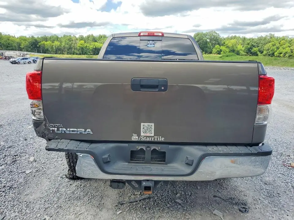 2010 TOYOTA TUNDRA DOUBLE CAB SR5  