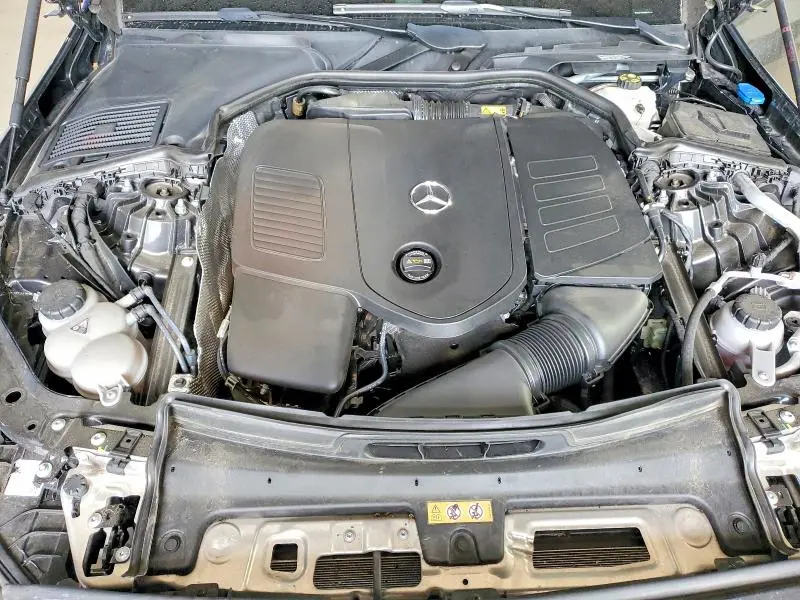 2022 MERCEDES-BENZ C 300  