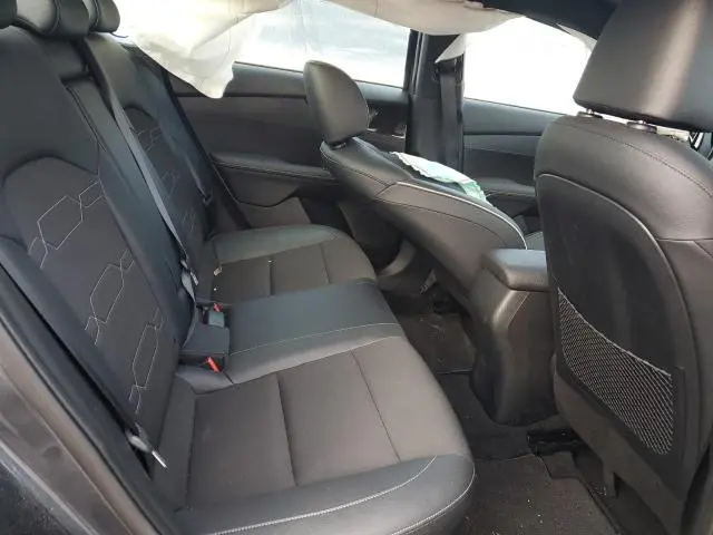 2024 KIA FORTE GT LINE  