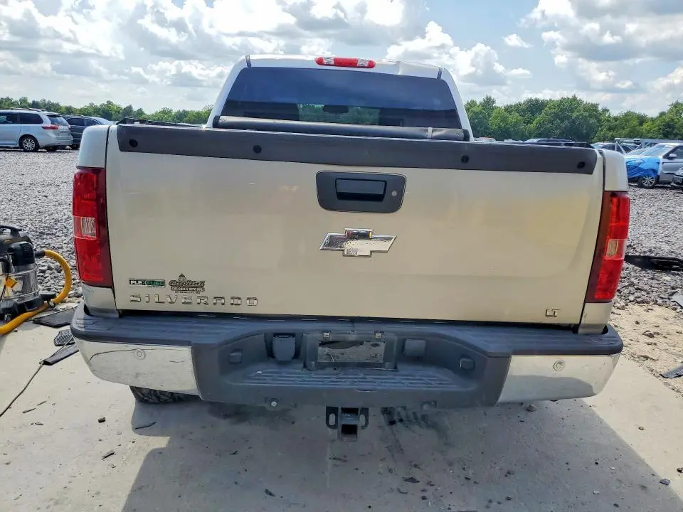 2011 CHEVROLET SILVERADO K1500 LT  