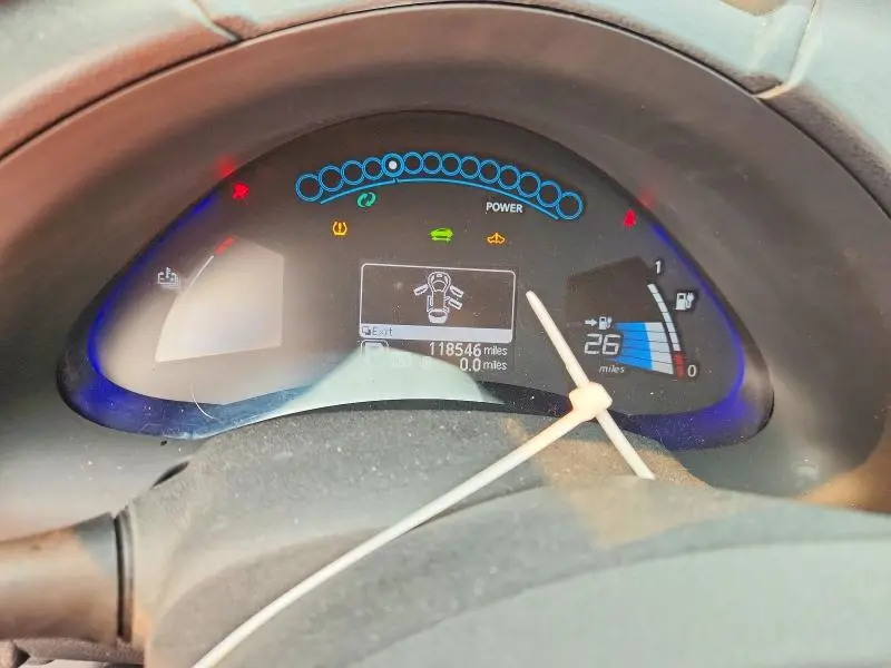 2013 NISSAN LEAF S  