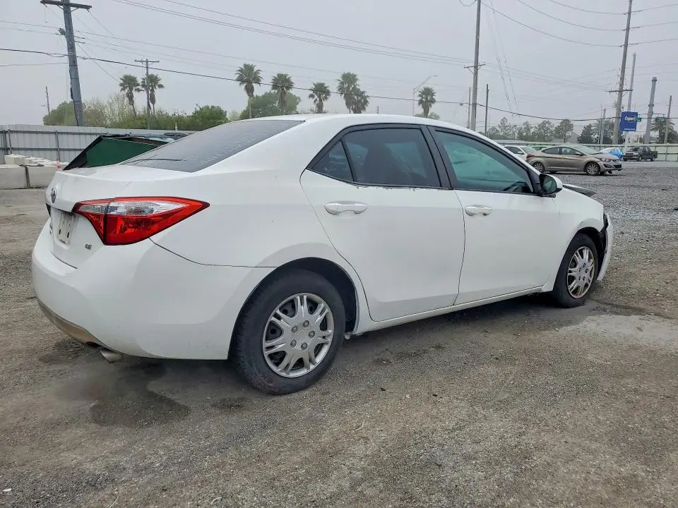 2015 TOYOTA COROLLA LE  