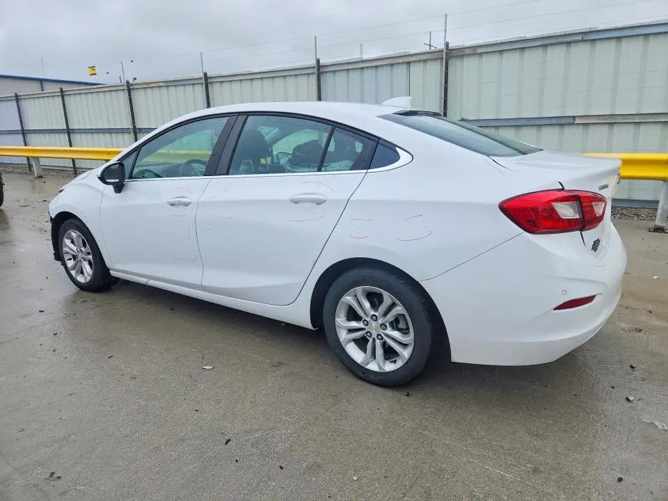 2019 CHEVROLET CRUZE LT  
