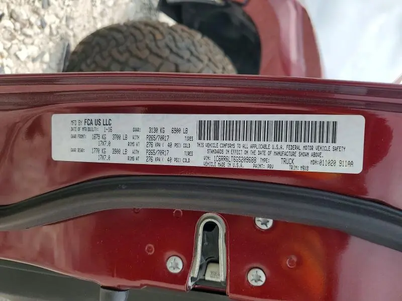 2016 RAM 1500 SLT  