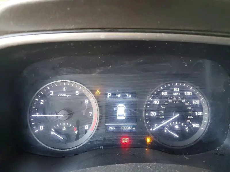 2020 HYUNDAI TUCSON SE  