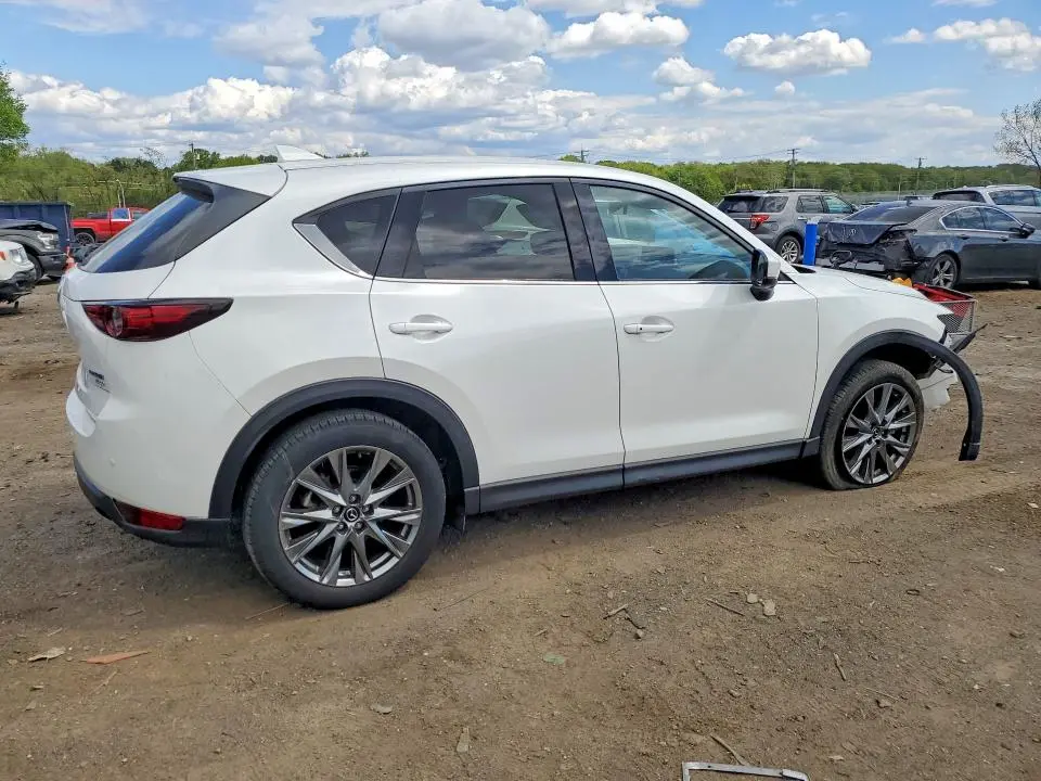 2021 MAZDA CX-5 SIGNATURE  
