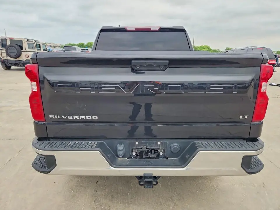 2022 CHEVROLET SILVERADO C1500 LT  