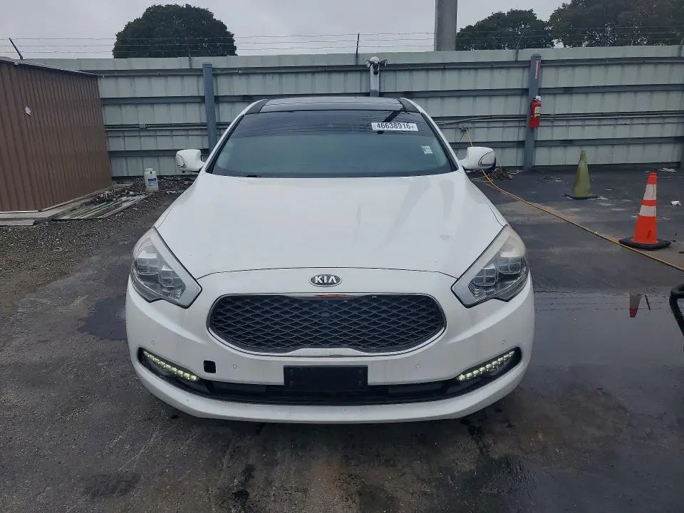 2015 KIA K900 LUXURY  