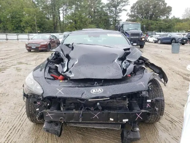 2019 KIA STINGER GT2  