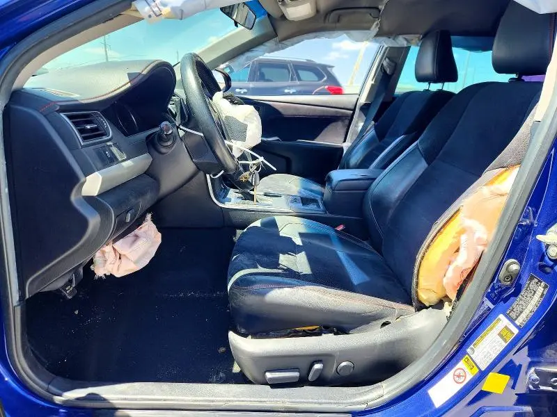 2015 TOYOTA CAMRY XSE  