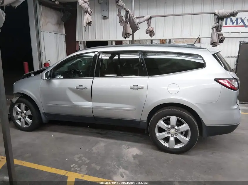 2016 CHEVROLET TRAVERSE LT