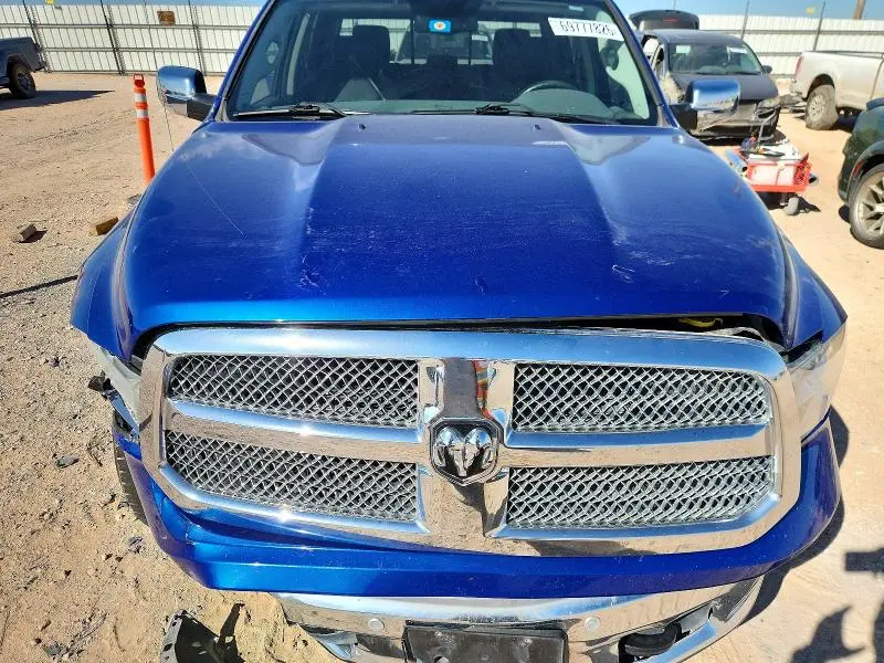 2017 RAM 1500 SLT  