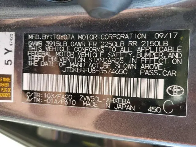 2017 TOYOTA PRIUS 