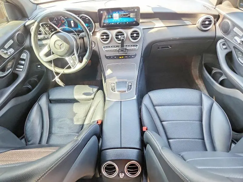 2021 MERCEDES-BENZ GLC 300 4MATIC  