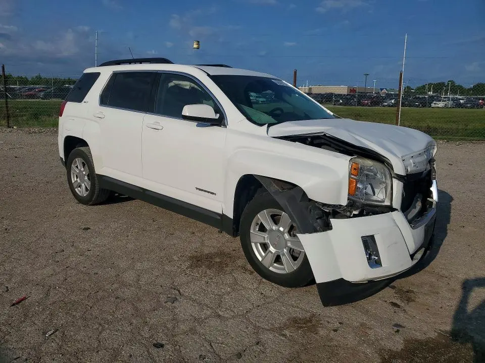 2013 GMC TERRAIN SLT  