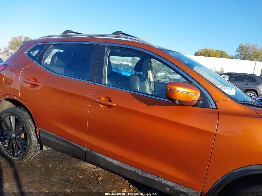 2017 NISSAN ROGUE SPORT SL
