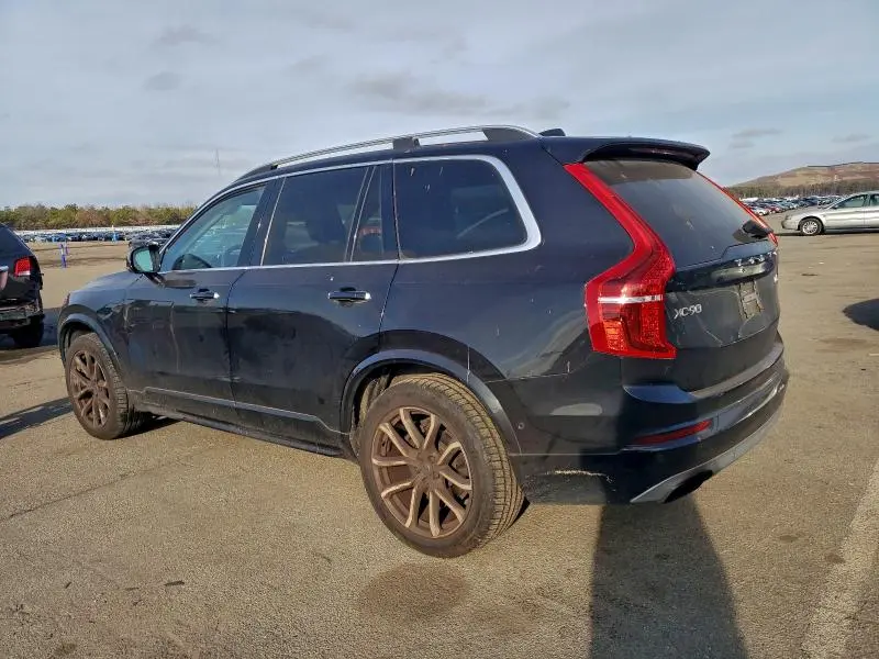 2016 VOLVO XC90 T6  