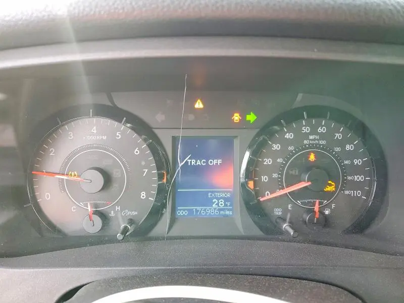 2017 TOYOTA SIENNA LE 7-PASSENGER  