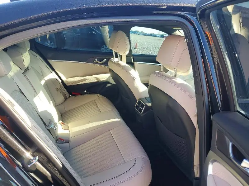 2025 GENESIS G70 3.3T SPORT ADVANCED  