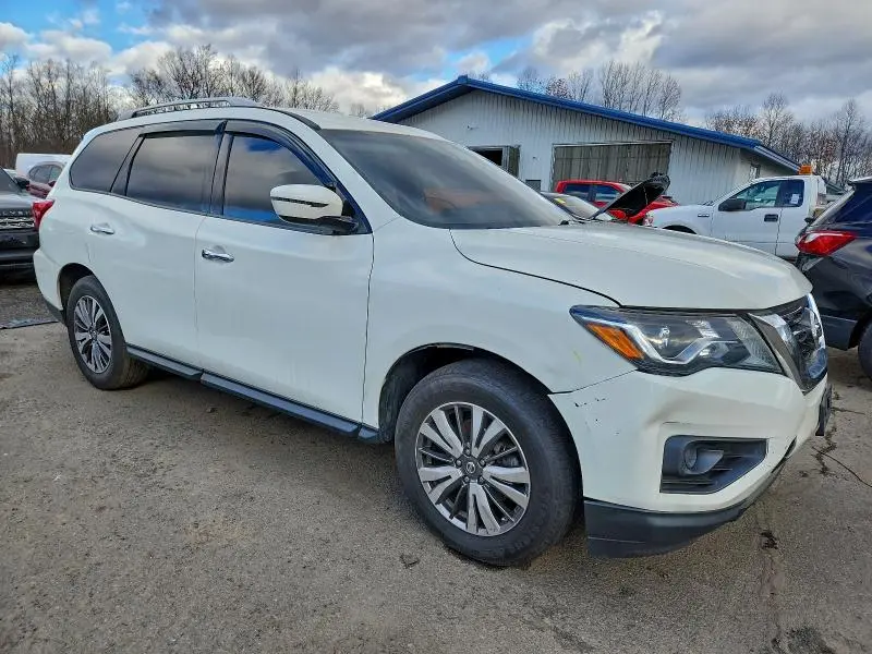 2018 NISSAN PATHFINDER S  