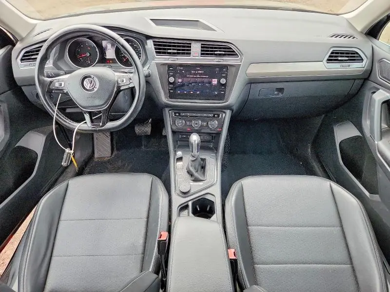 2018 VOLKSWAGEN TIGUAN SE  