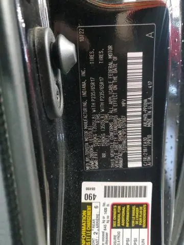 2023 TOYOTA SIENNA XLE  