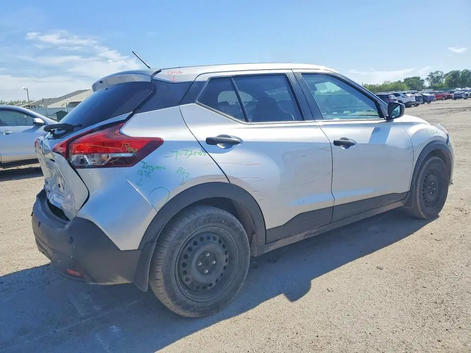 2020 NISSAN KICKS S  