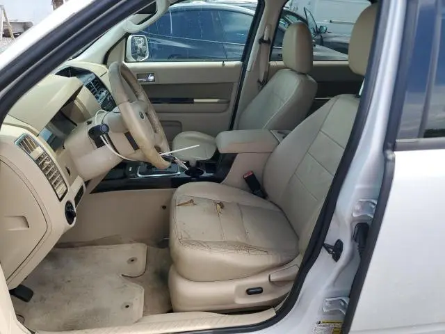 2011 FORD ESCAPE LIMITED  