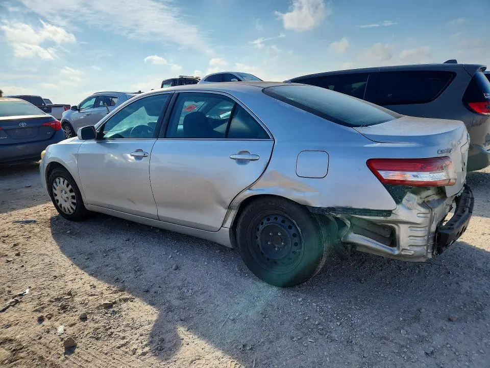 2010 TOYOTA CAMRY BASE  