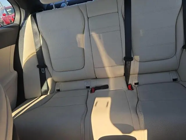 2025 MERCEDES-BENZ C 300 4MATIC  