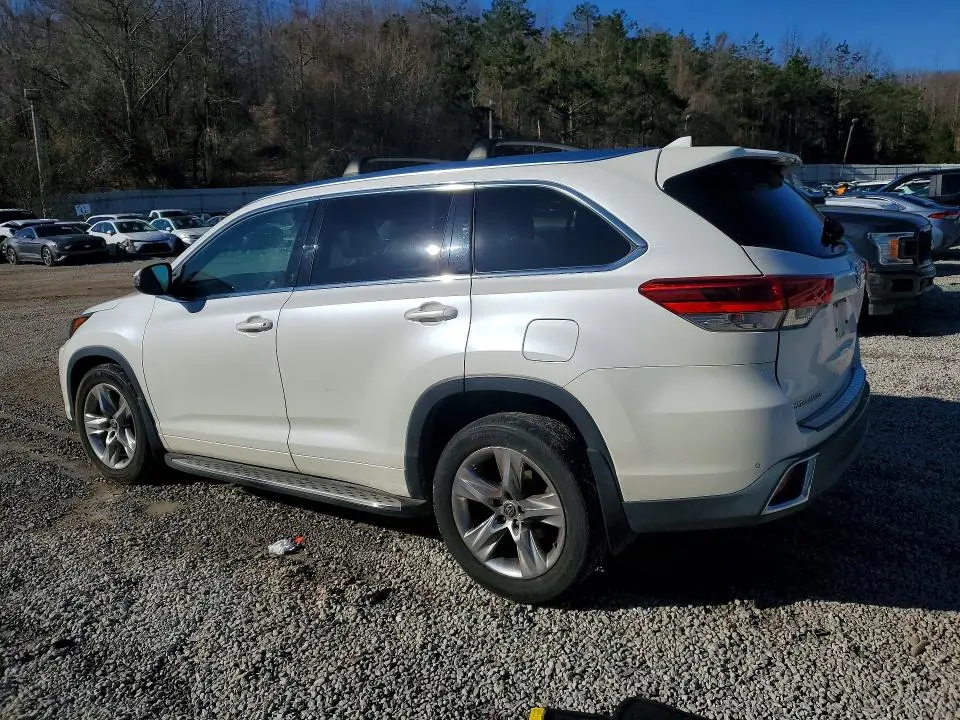2017 TOYOTA HIGHLANDER LIMITED  
