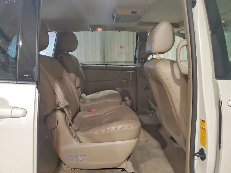 2010 TOYOTA SIENNA XLE LIMITED  