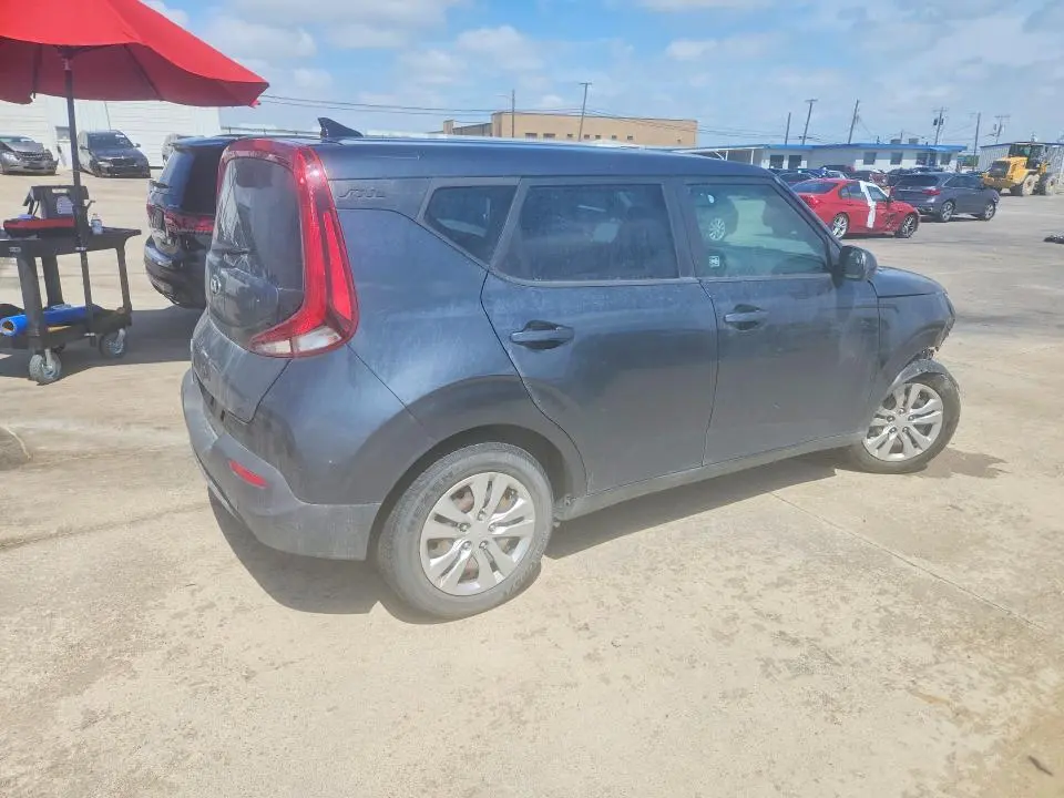 2020 KIA SOUL LX  