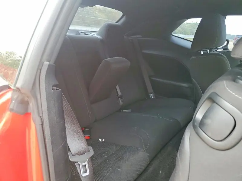 2015 DODGE CHALLENGER SXT  