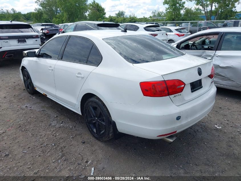 2011 VOLKSWAGEN JETTA 2.0L TDI