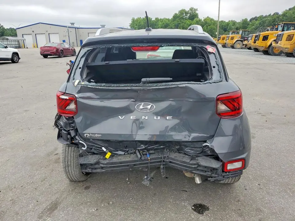 2026 HYUNDAI VENUE SEL  