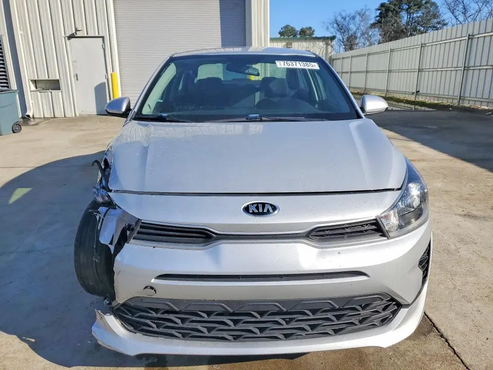 2021 KIA RIO LX  